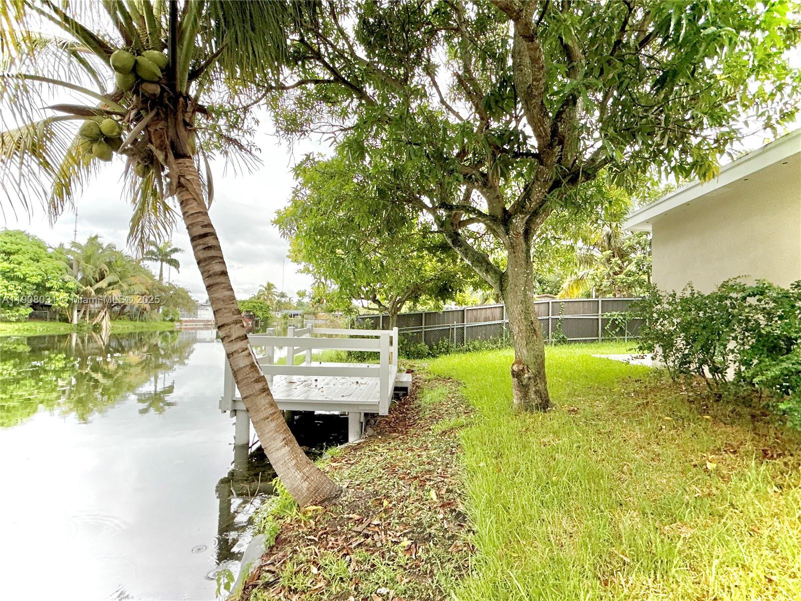 MIRAMAR ISLES SEC 6 - Residential Lease