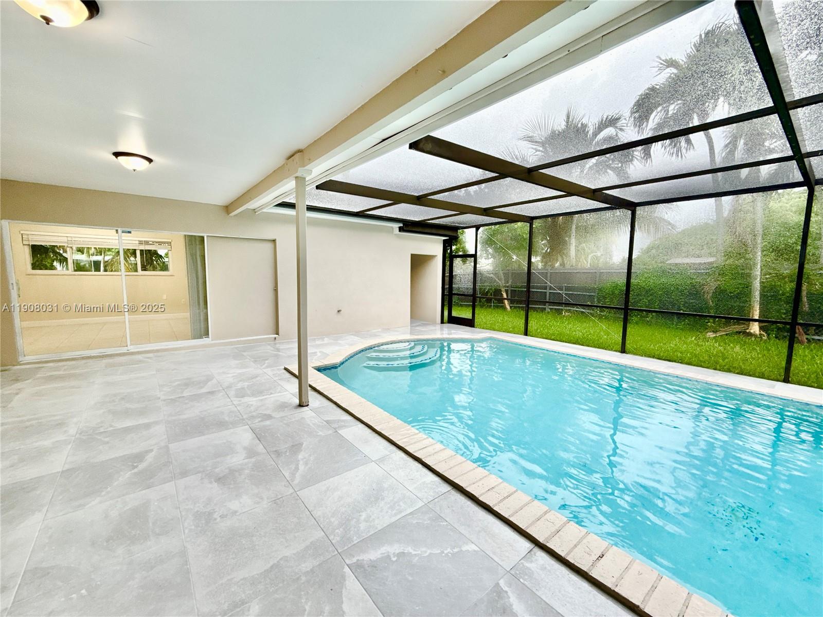 MIRAMAR ISLES SEC 6 - Residential Lease