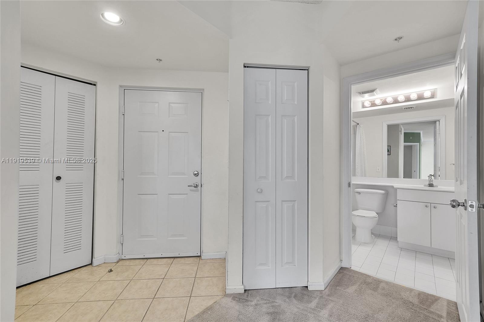 PORTO BELLAGIO CONDO - Residential