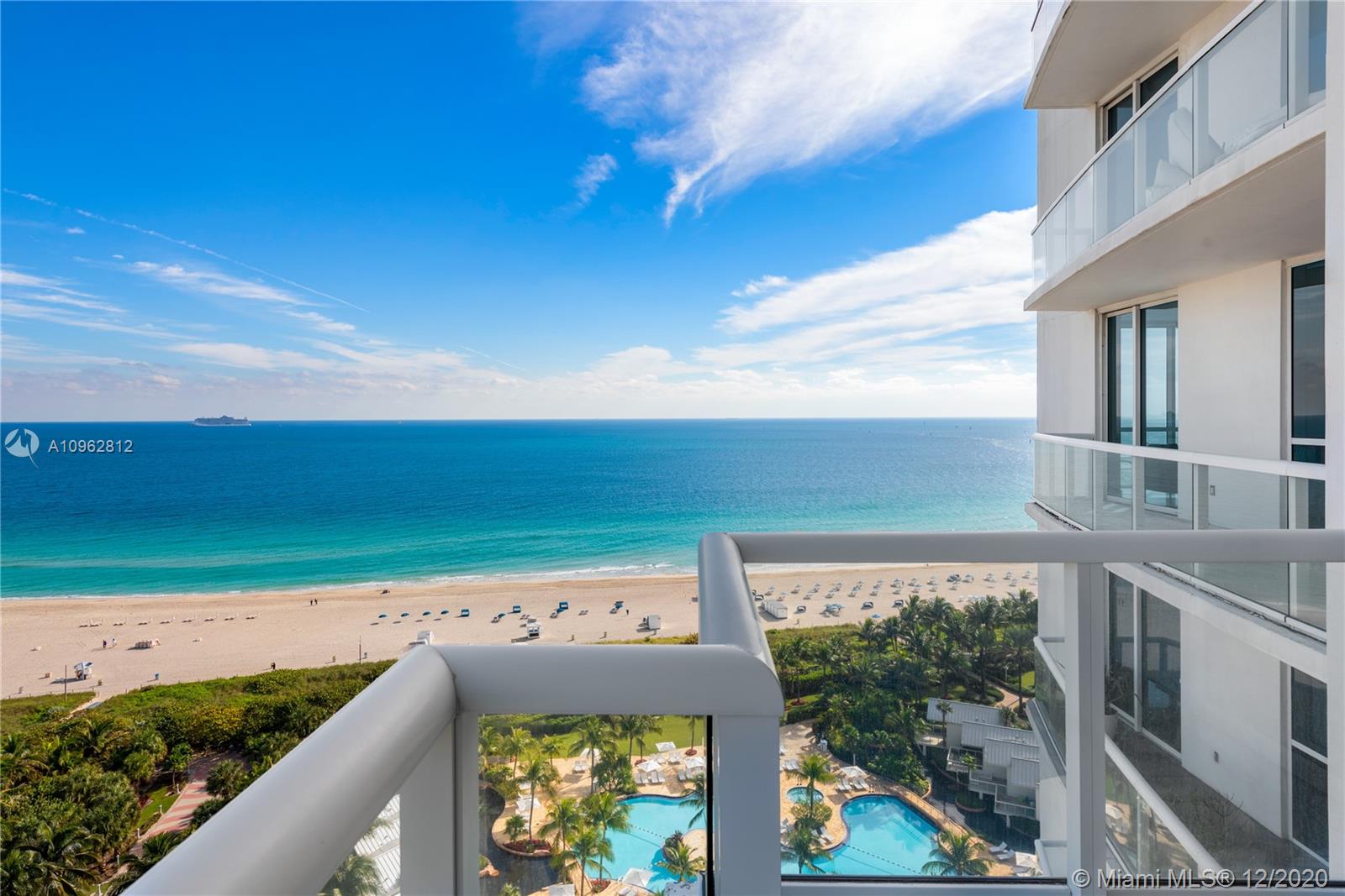 CONTINUUM ON SOUTH BEACH - Residential