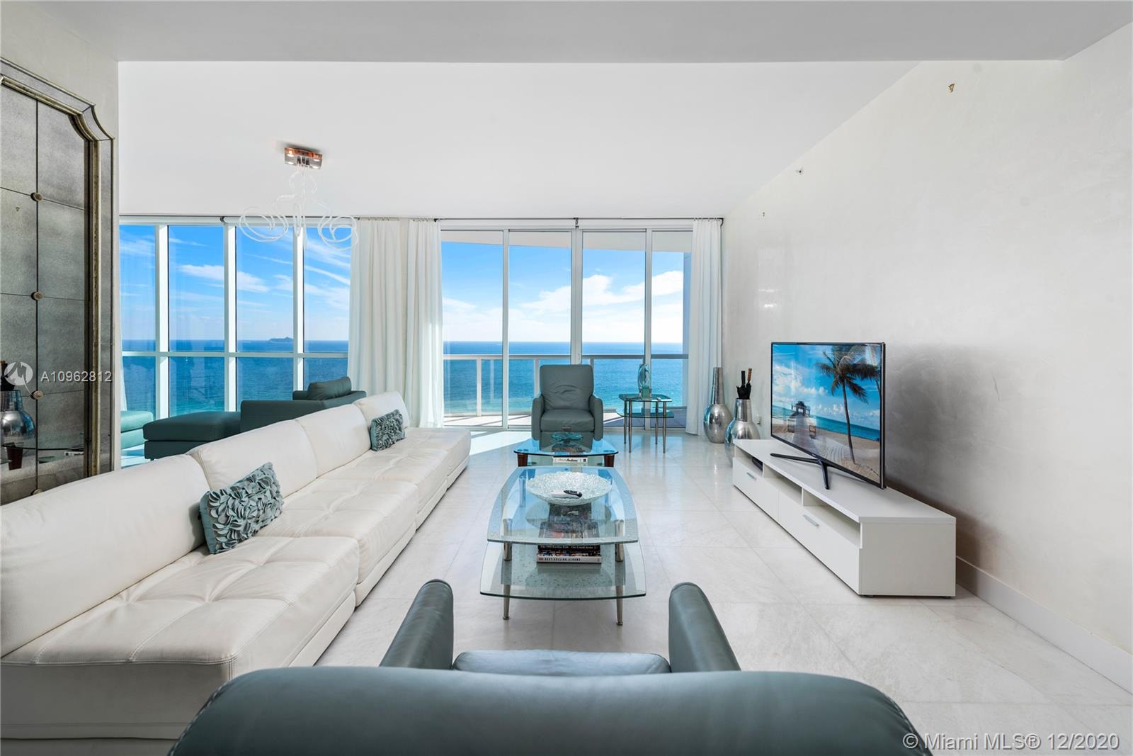CONTINUUM ON SOUTH BEACH - Residential