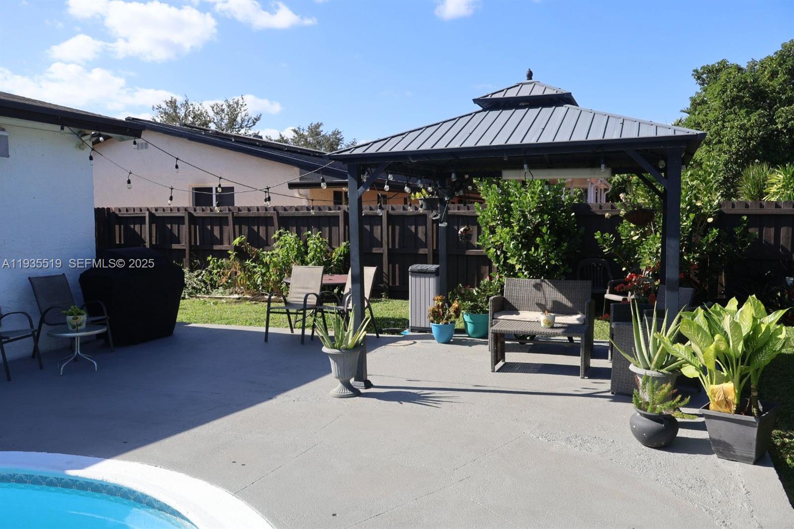 SOUTHLAND PINES - Residential