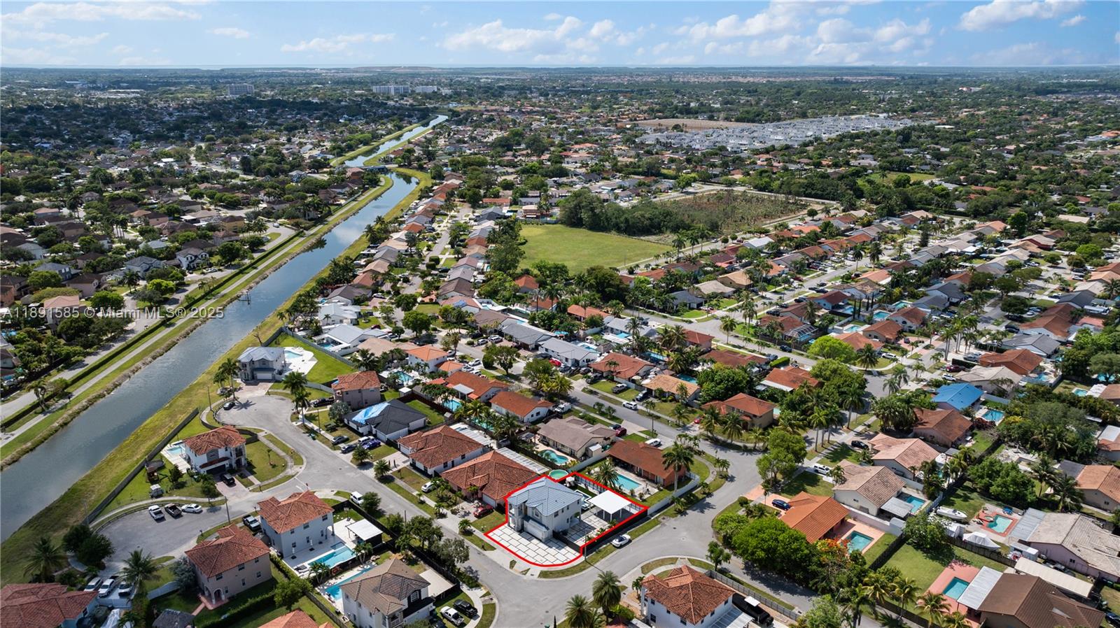 BLACK CREEK HOMES - Residential Lease