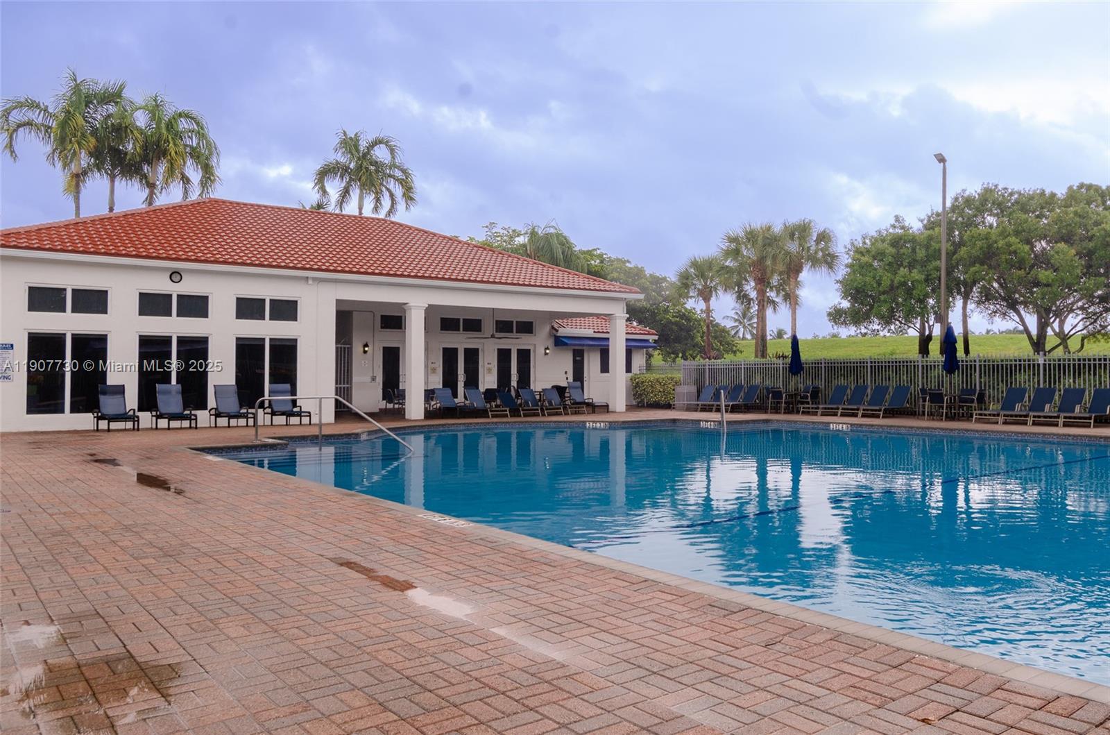 West Lake Village - Residential