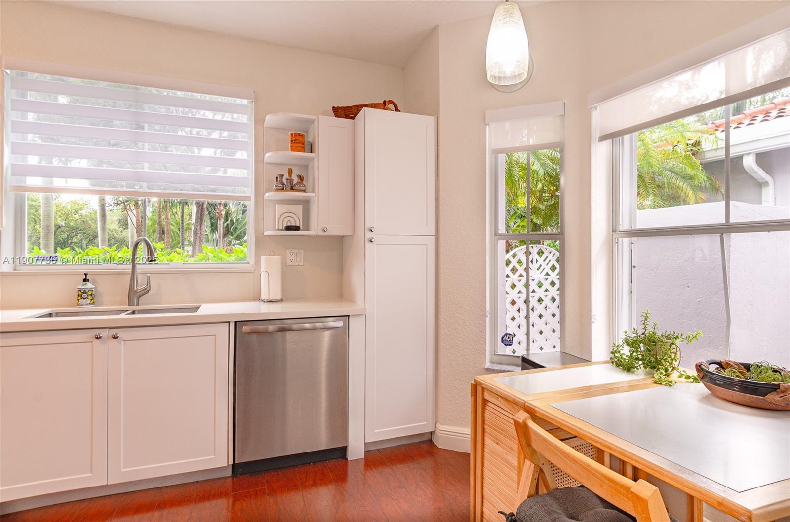 West Lake Village - Residential