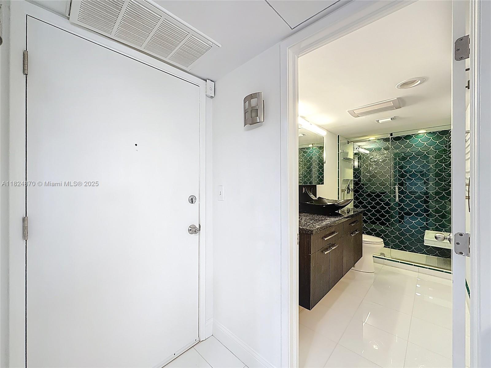 101 E Mcnab Rd 311