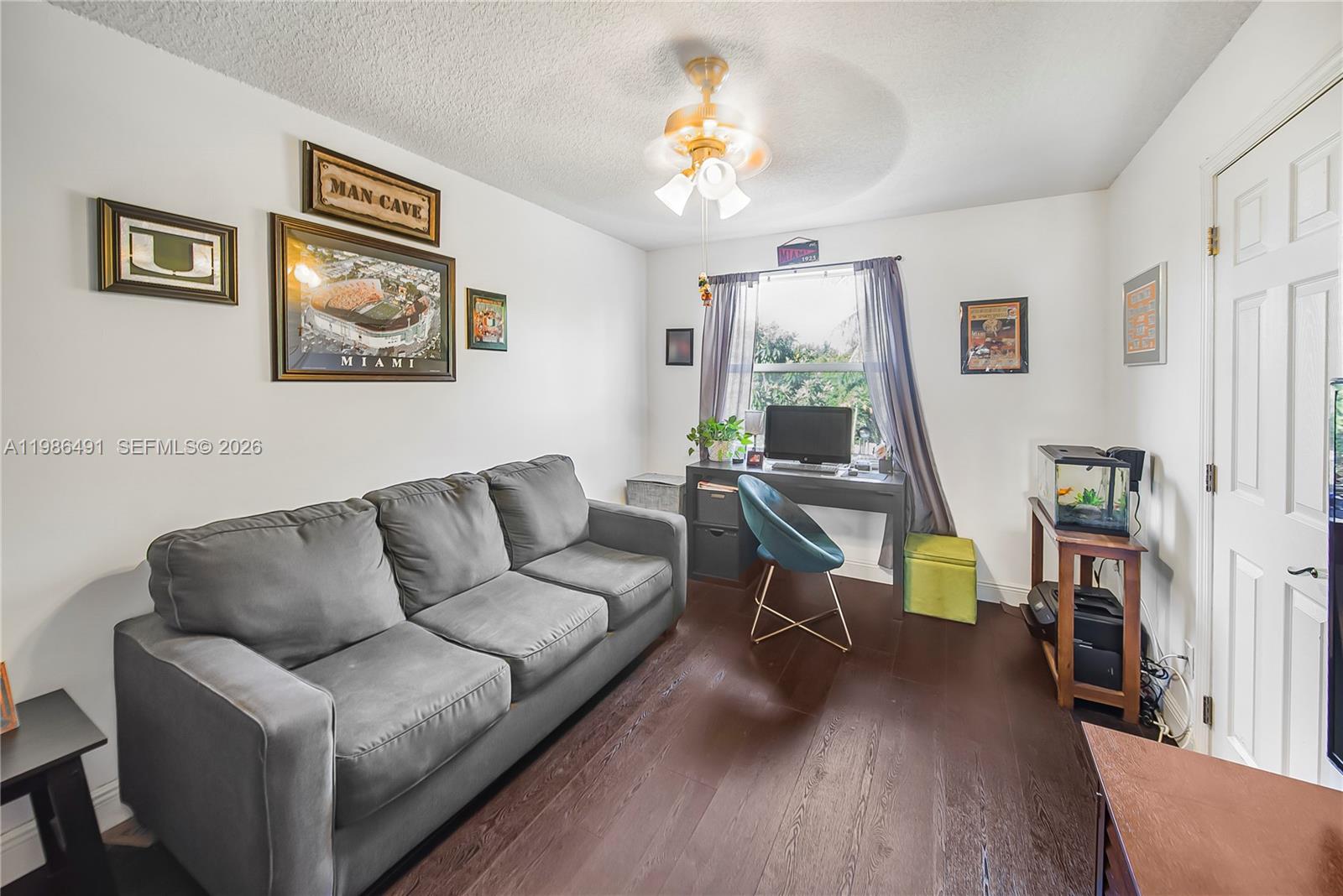 TOWNGATE - Residential