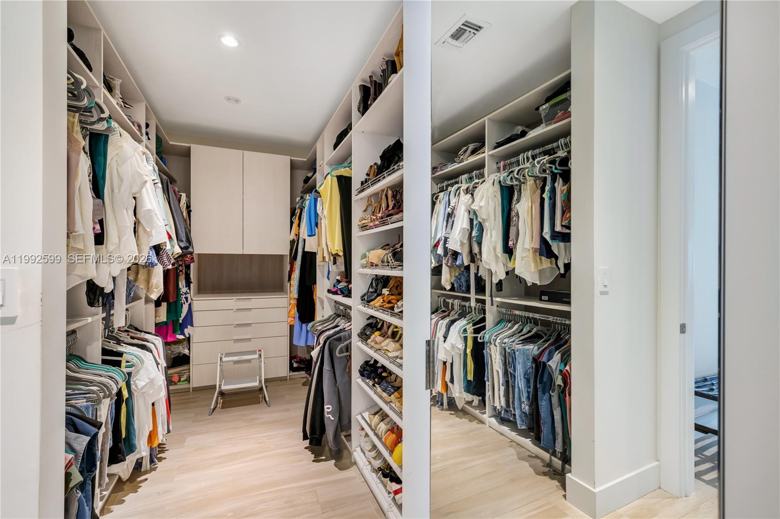 SOMI ESTATES - Residential