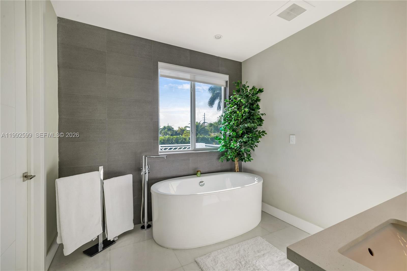 SOMI ESTATES - Residential