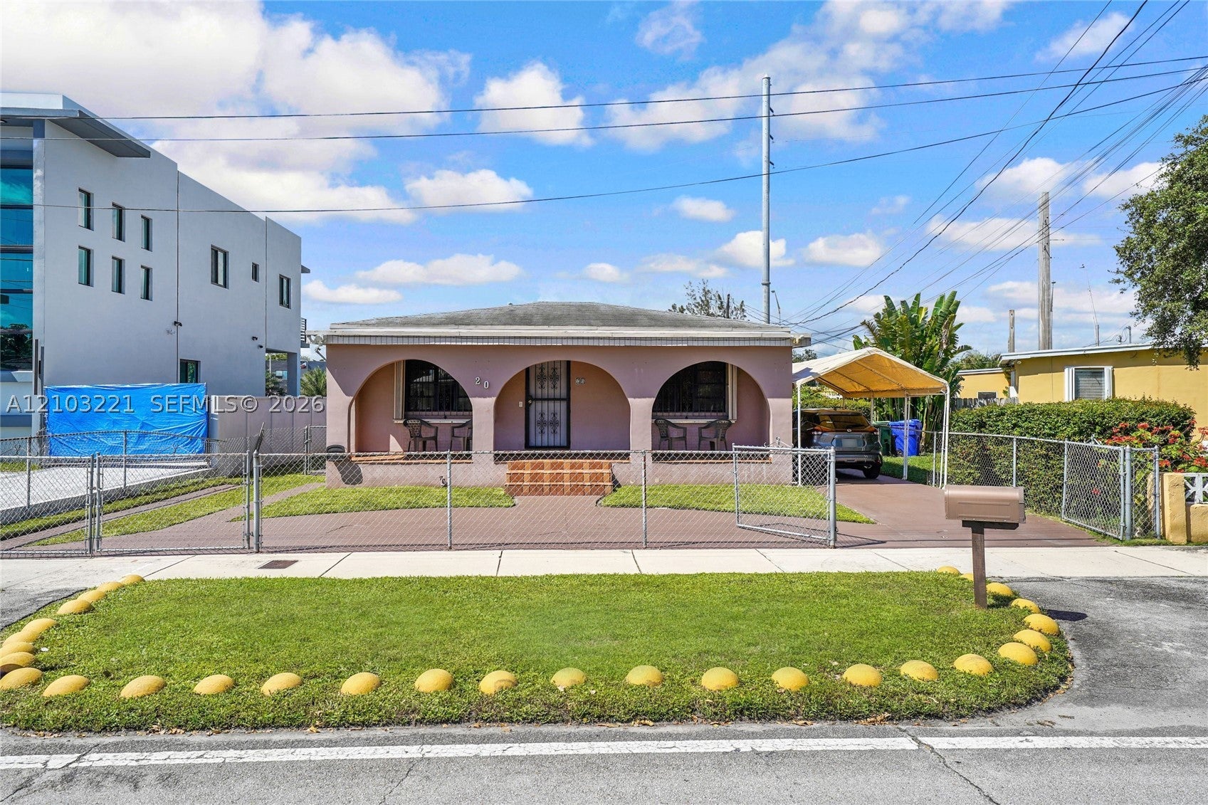 20 Tamiami Canal Rd