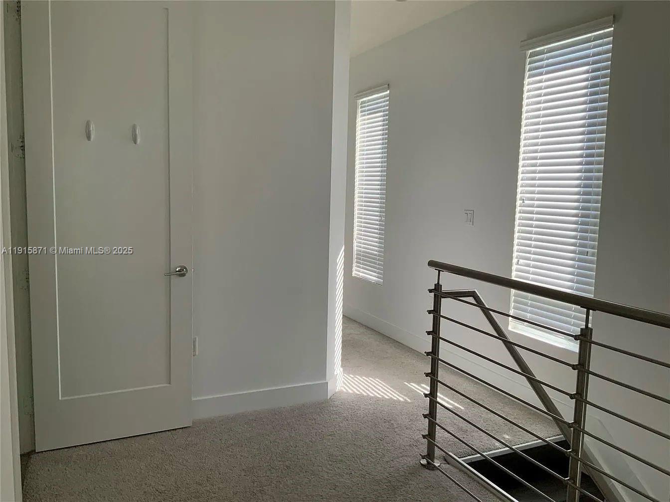 LANDMARK AT DORAL CONDO - Residential