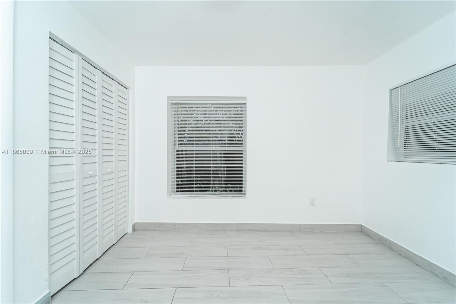 HIGH RIDGE PARK - Residential