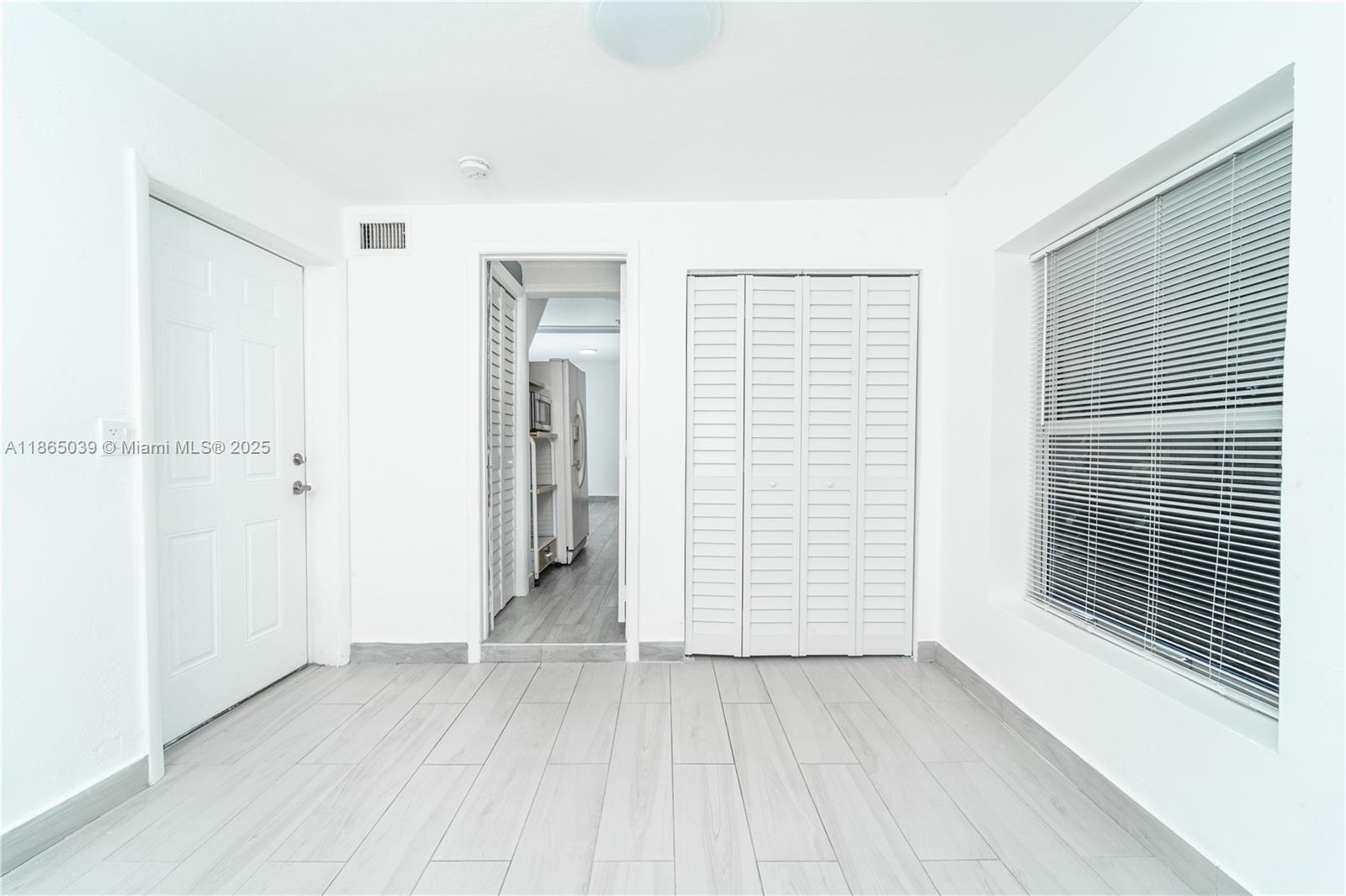 HIGH RIDGE PARK - Residential