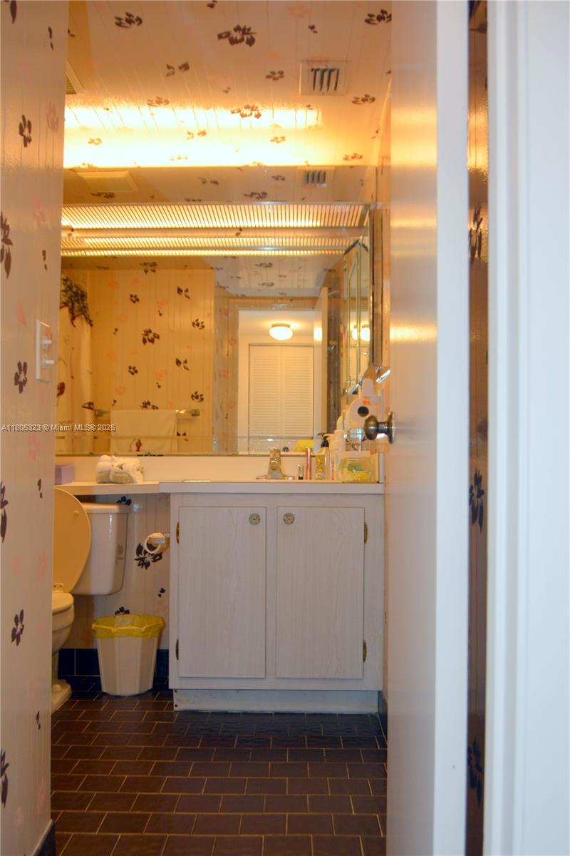 PINE RIDGE SOUTH I CONDO - Residential