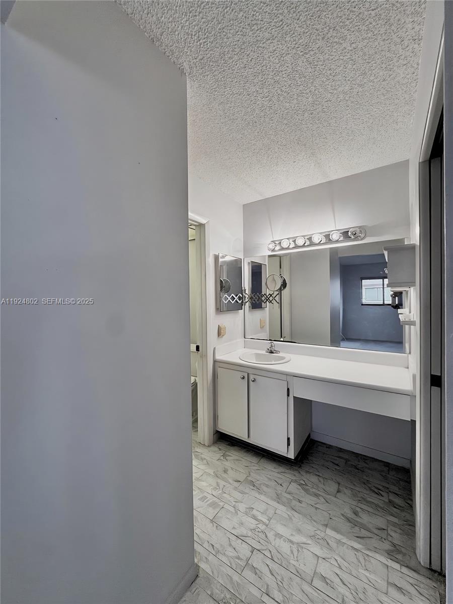 BELFORT CONDOMINIUM M - Residential