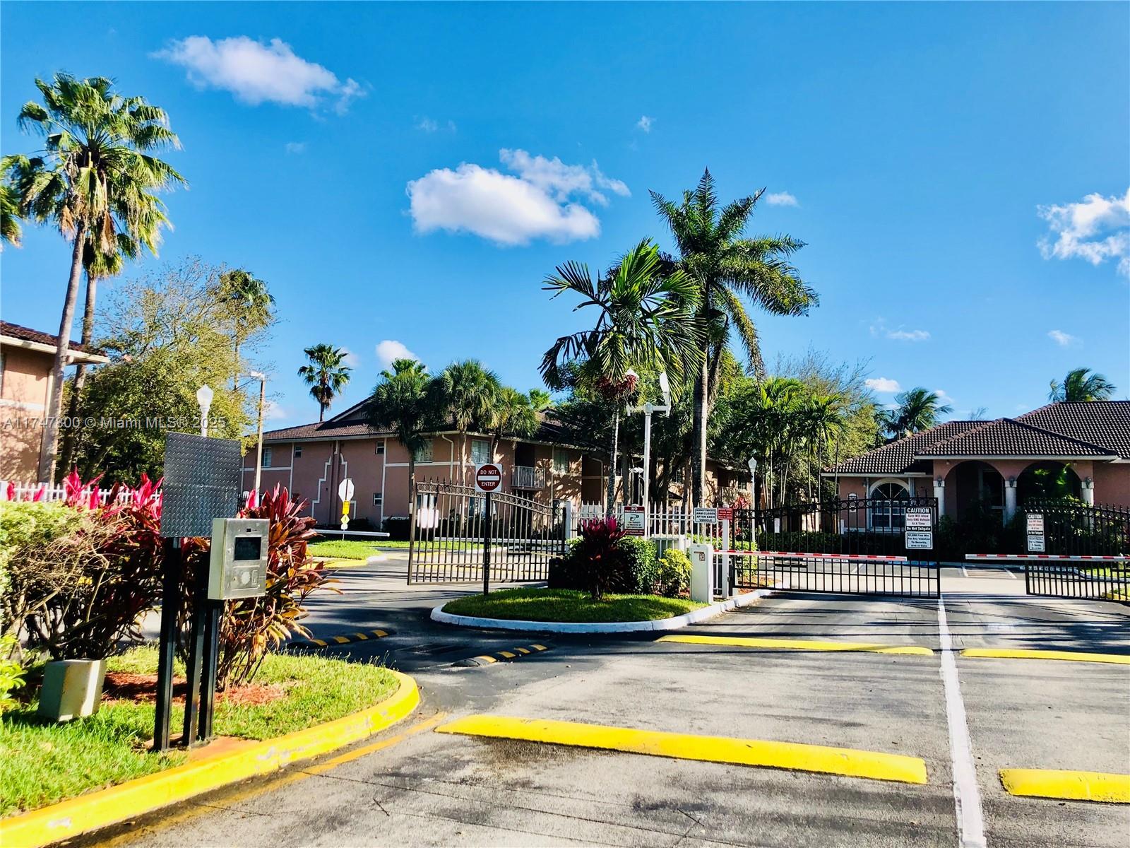 SERENITY PALMS CONDO - Residential