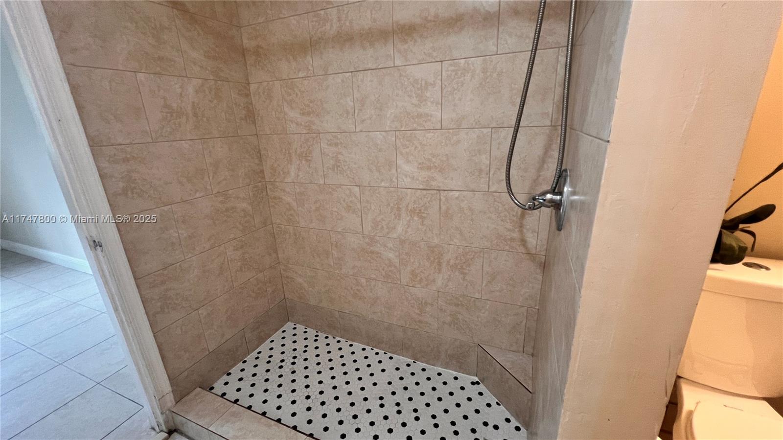 SERENITY PALMS CONDO - Residential