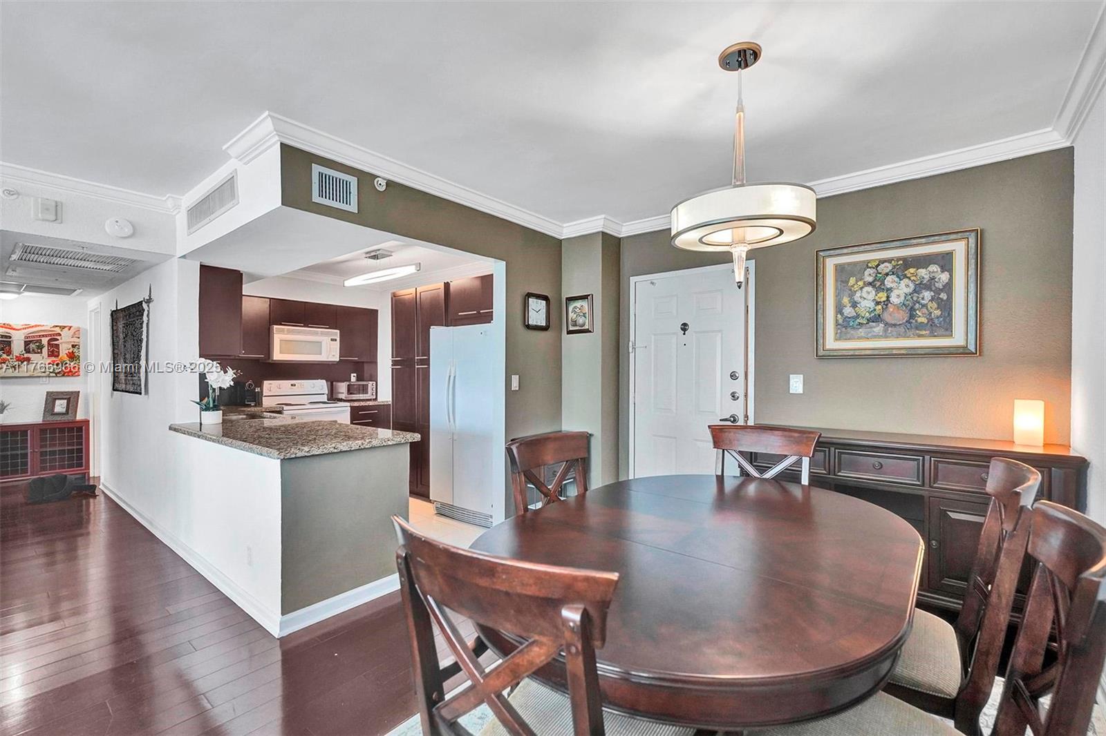 WAVE CONDO - Residential Lease