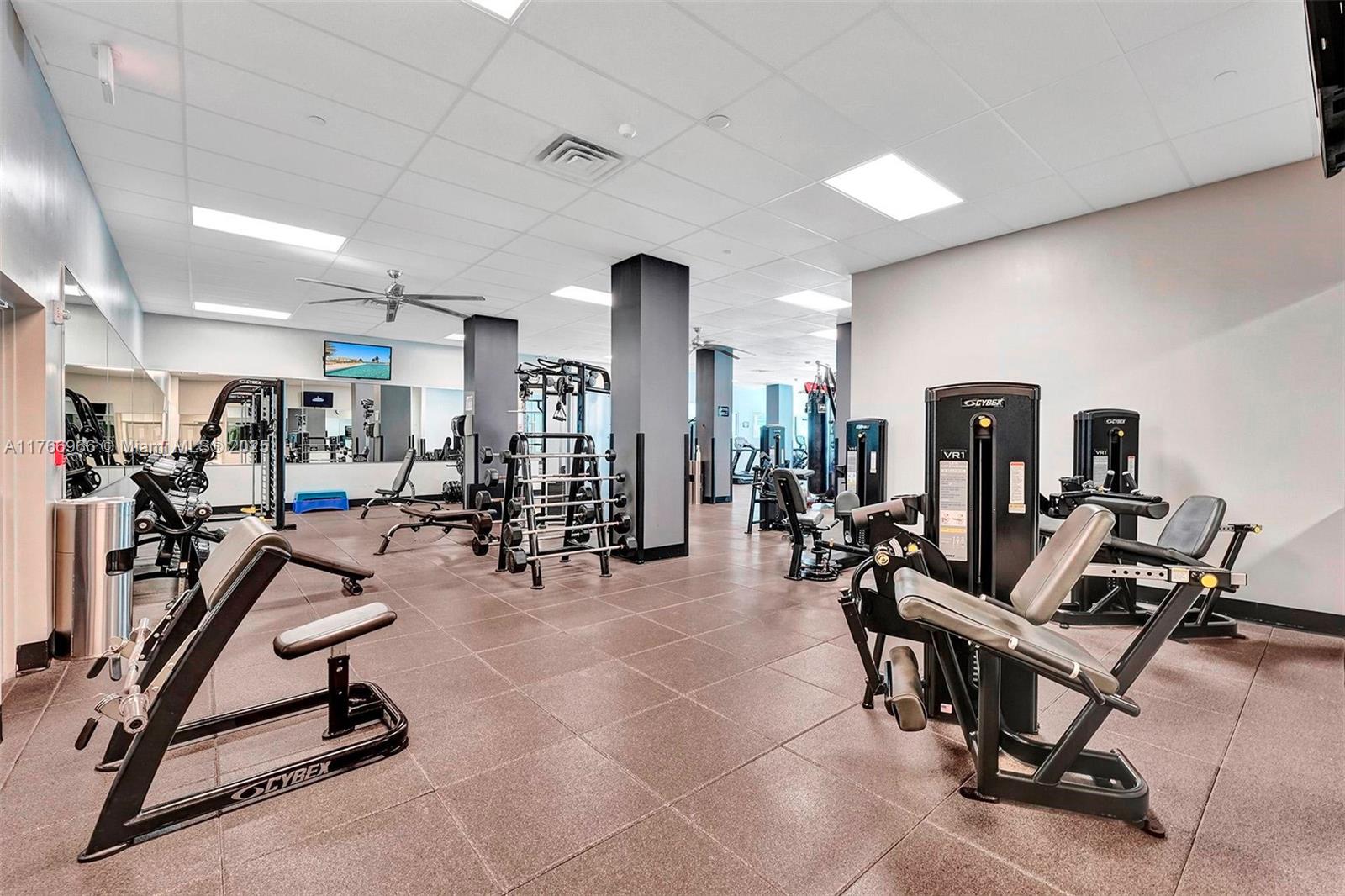 WAVE CONDO - Residential Lease