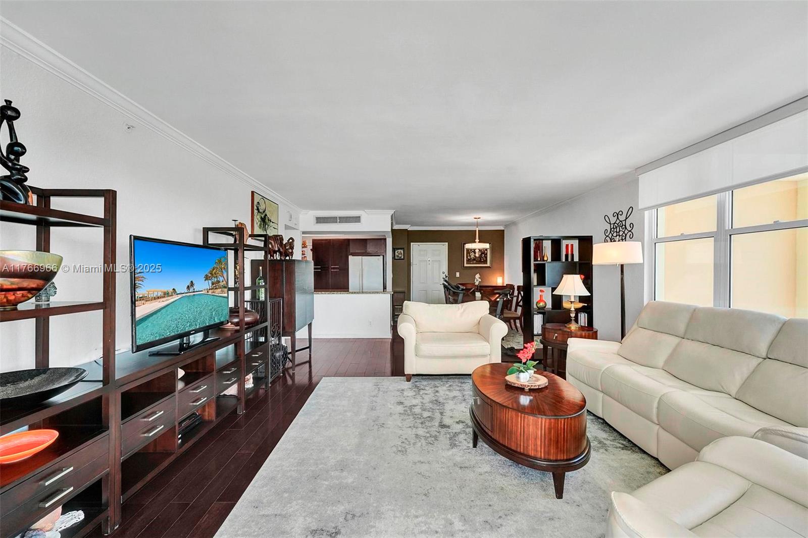 WAVE CONDO - Residential Lease