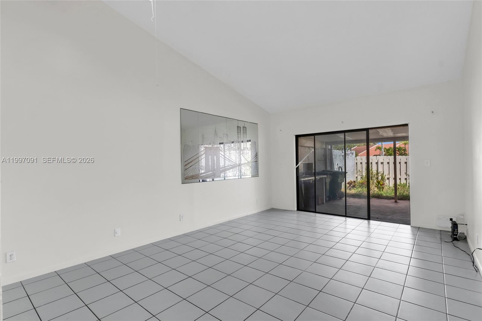 SOMERSET VILLAS - Residential