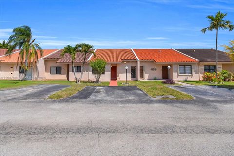 6323 SW 147th Place Cir Miami FL 33193