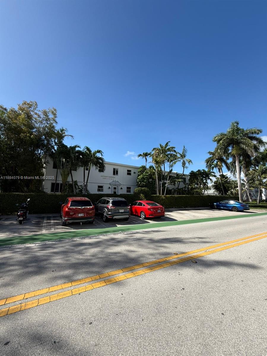 ANTHONY GARDENS CONDO - Residential Lease