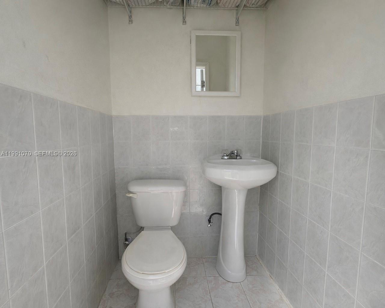 MAYTE SUB - Residential