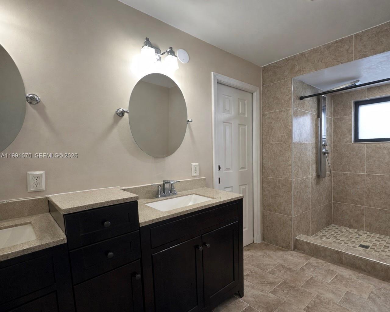 MAYTE SUB - Residential