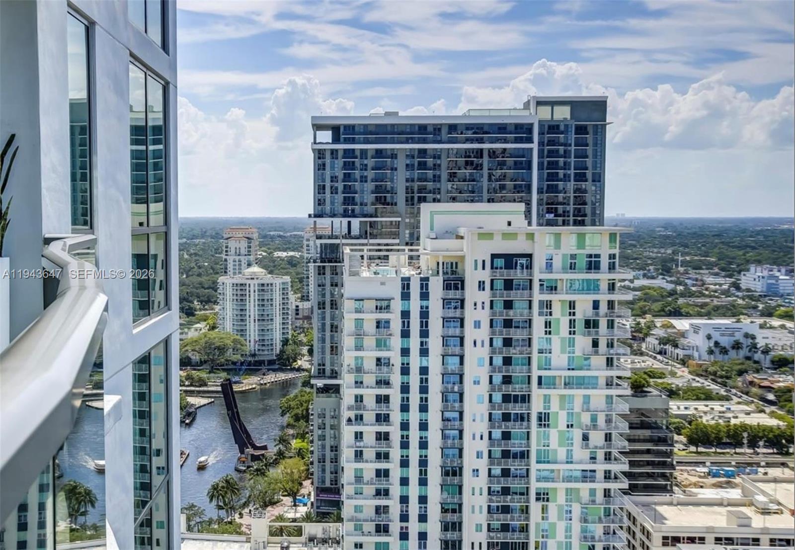 100 LAS OLAS CONDO - Residential
