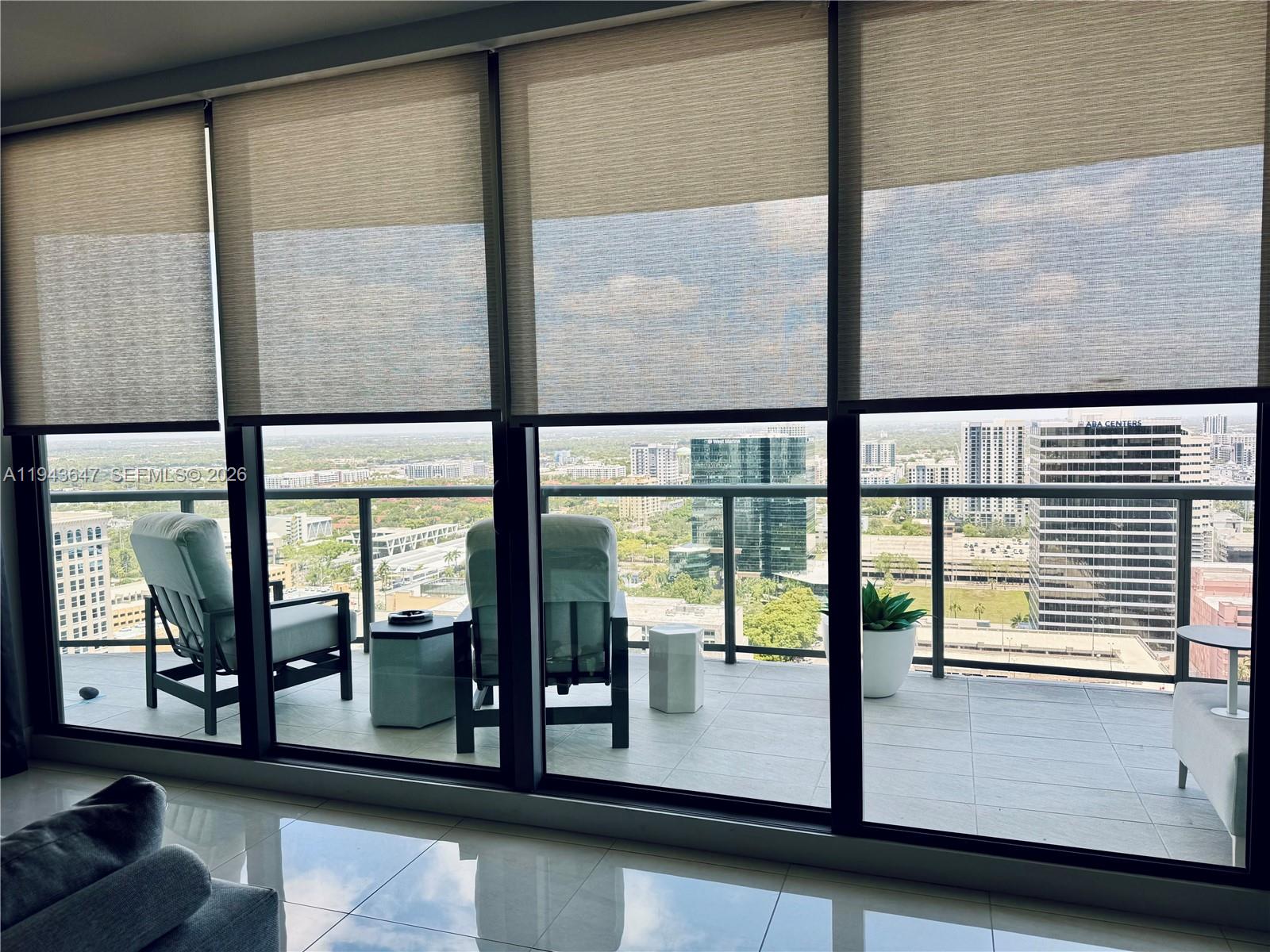 100 LAS OLAS CONDO - Residential