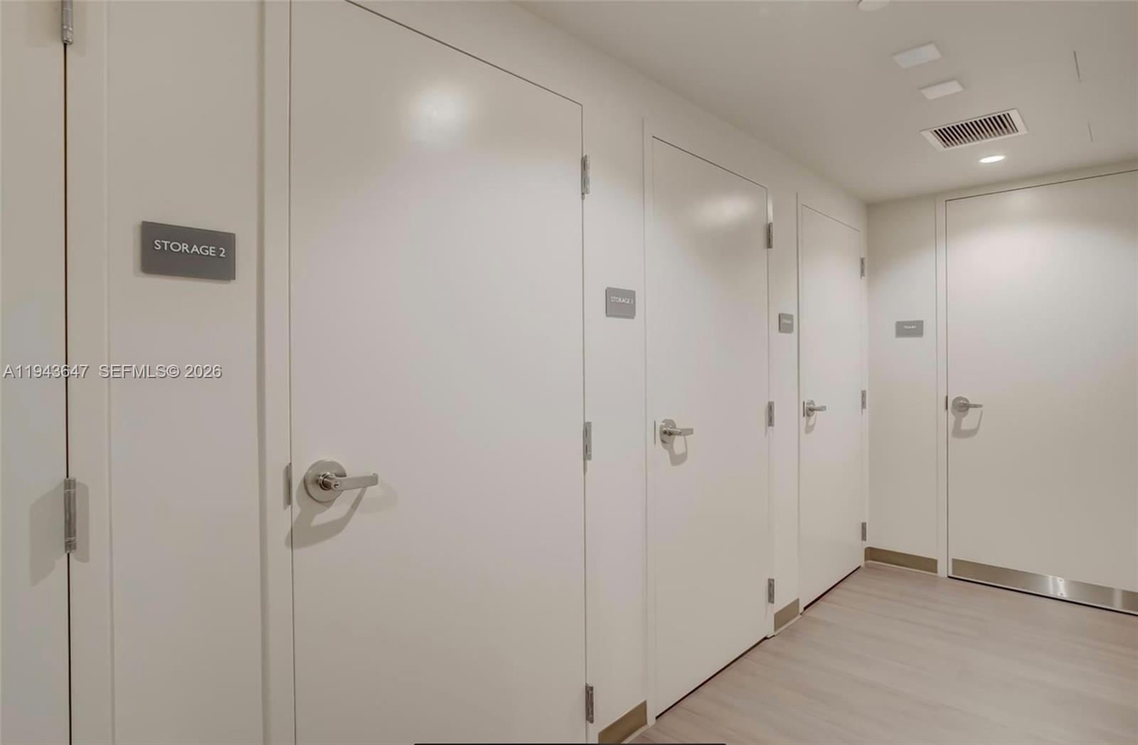 100 LAS OLAS CONDO - Residential