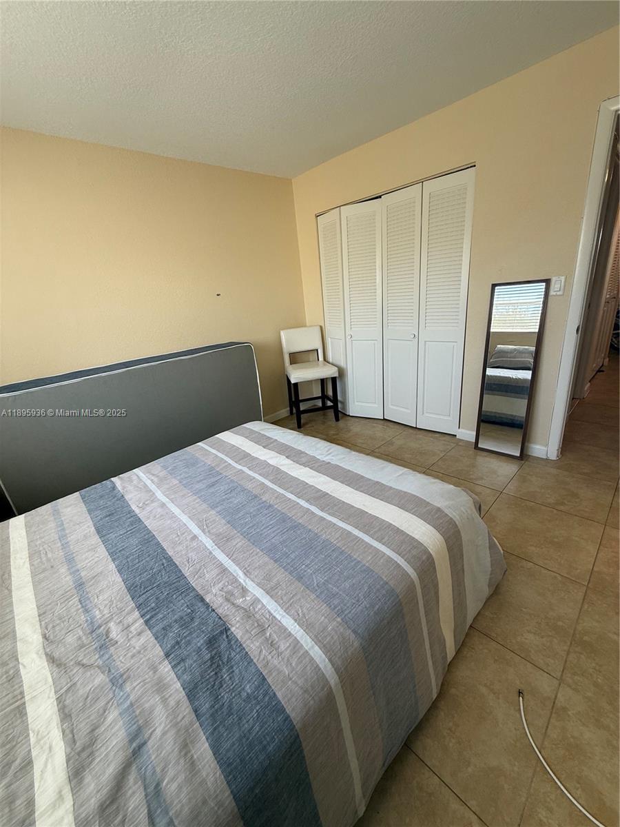 CASA LA QUINTA CONDO - Residential Lease