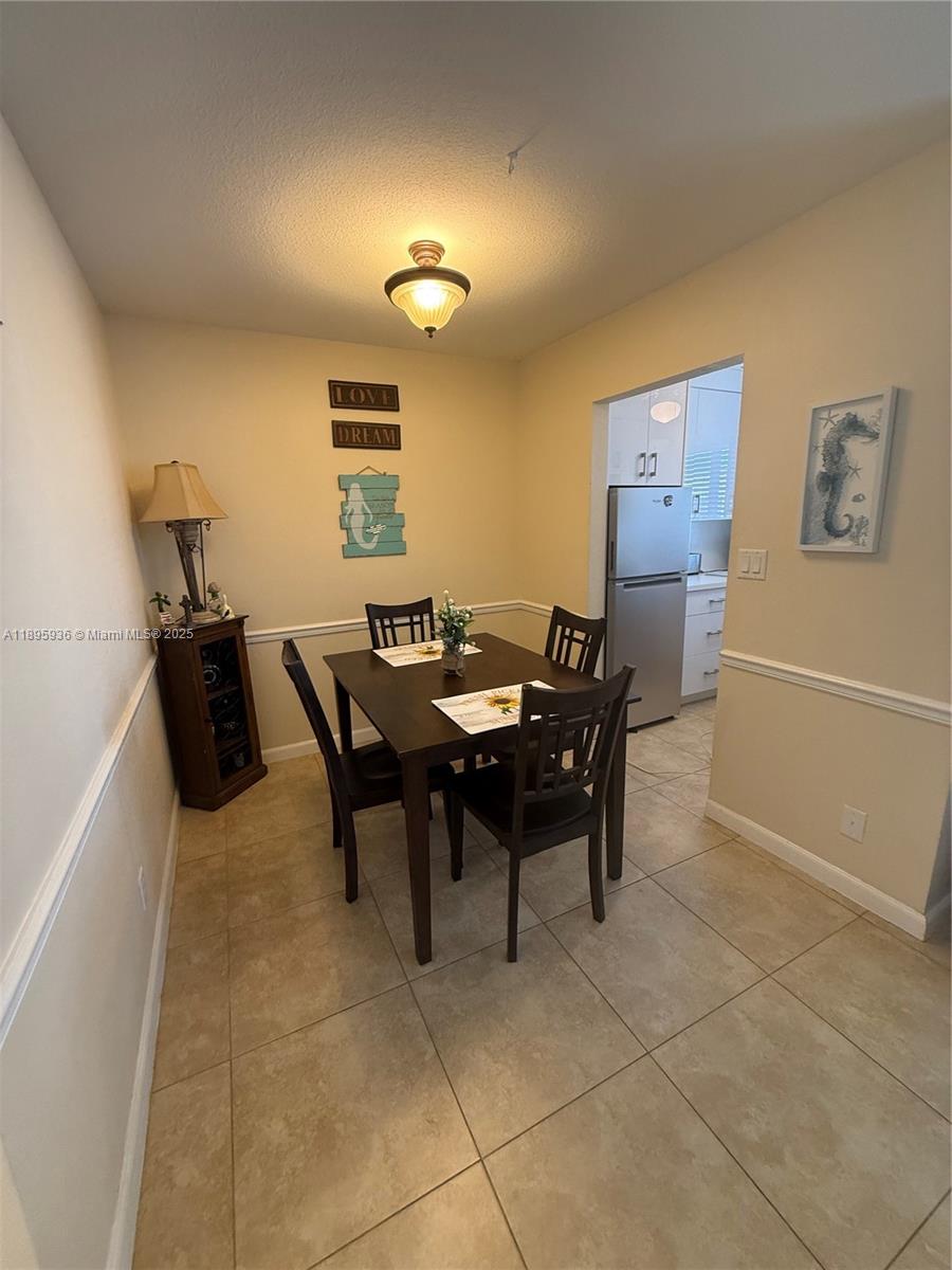 CASA LA QUINTA CONDO - Residential Lease