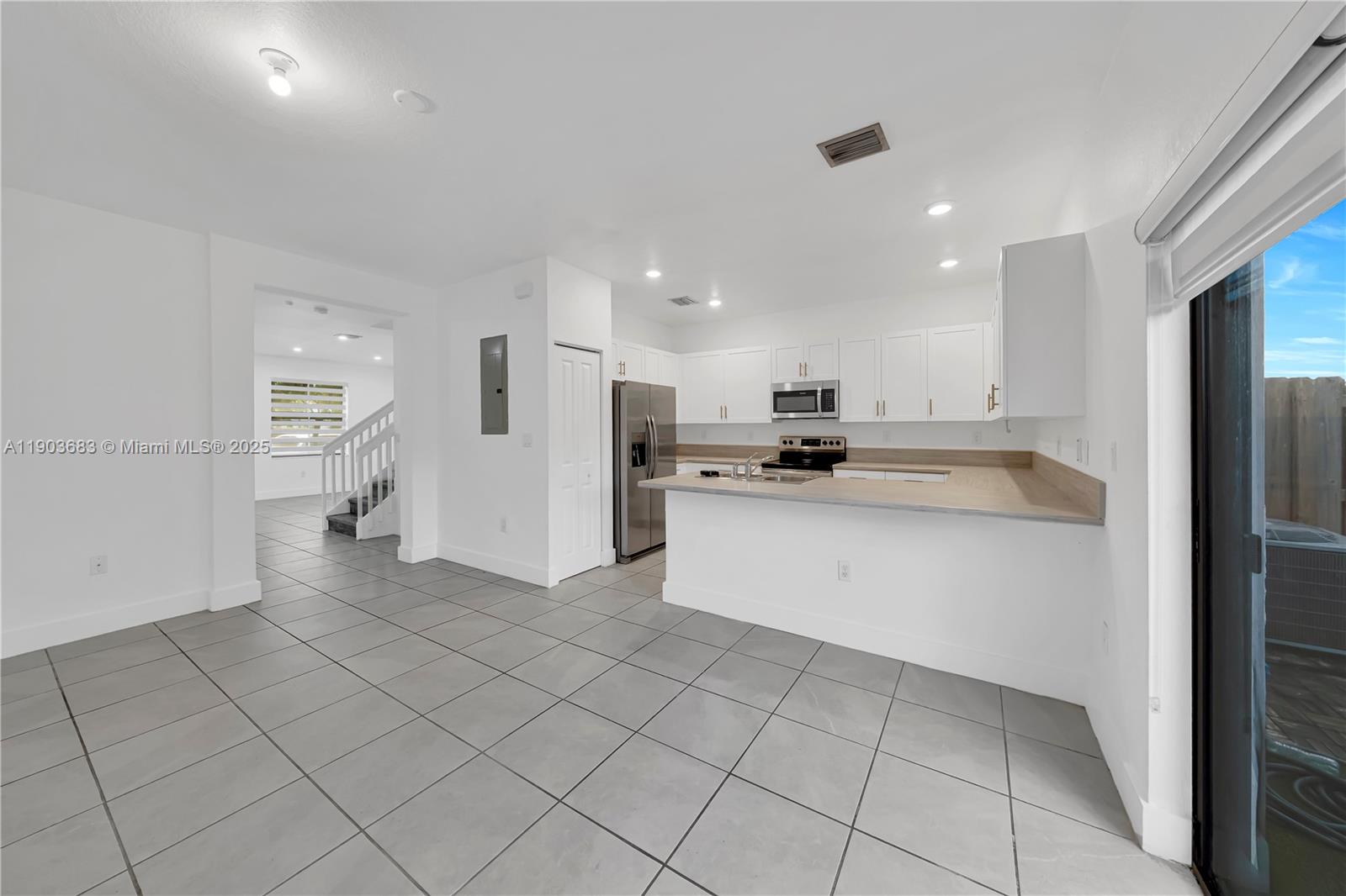 BOWTIE SUBDIVISION - Residential