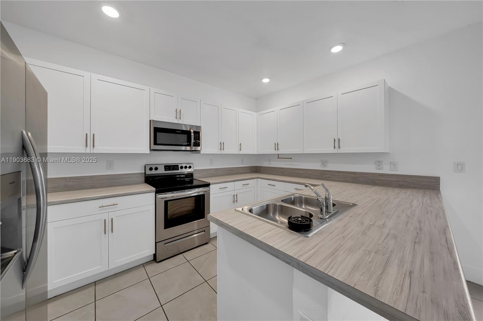 BOWTIE SUBDIVISION - Residential