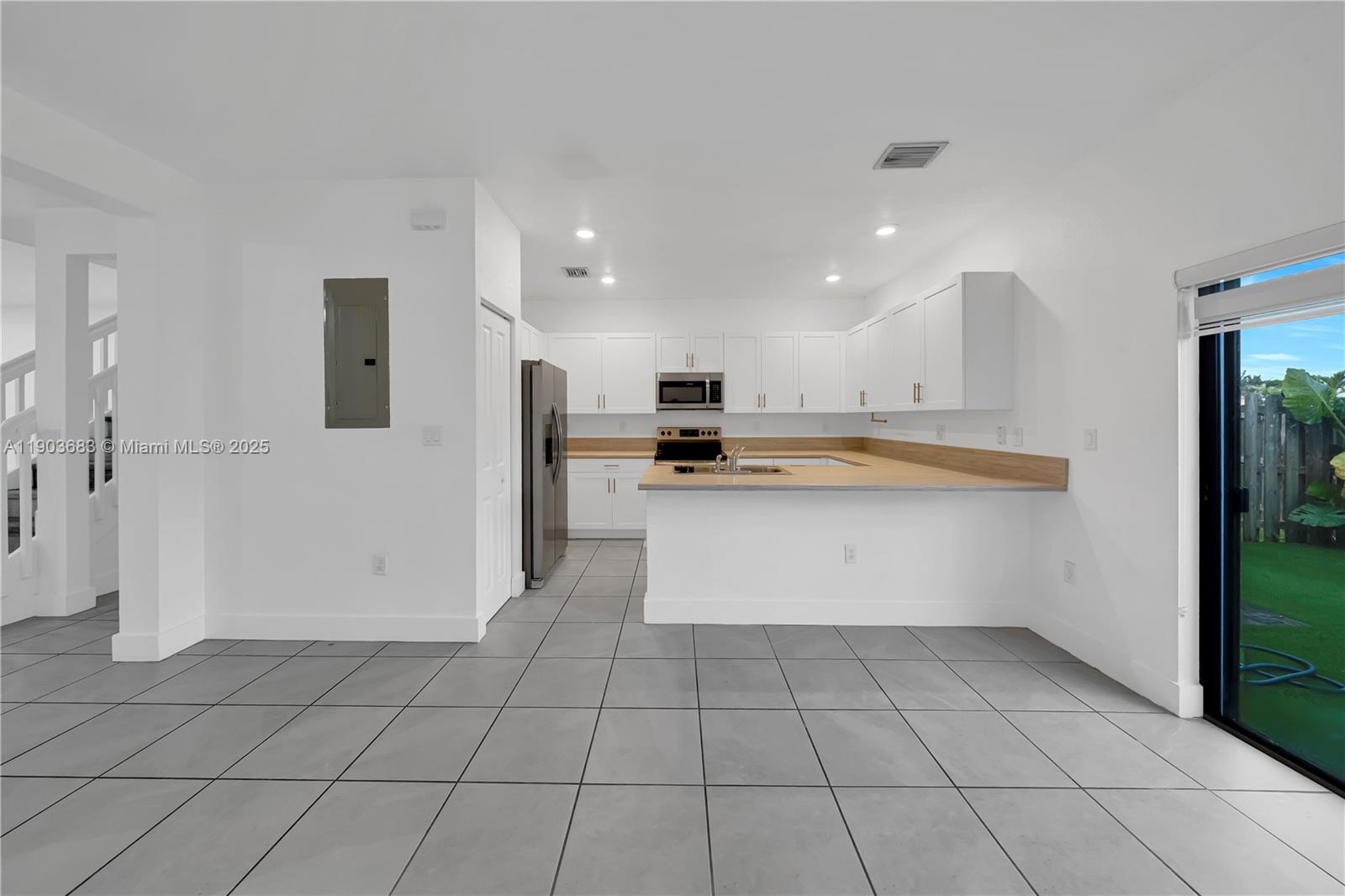 BOWTIE SUBDIVISION - Residential