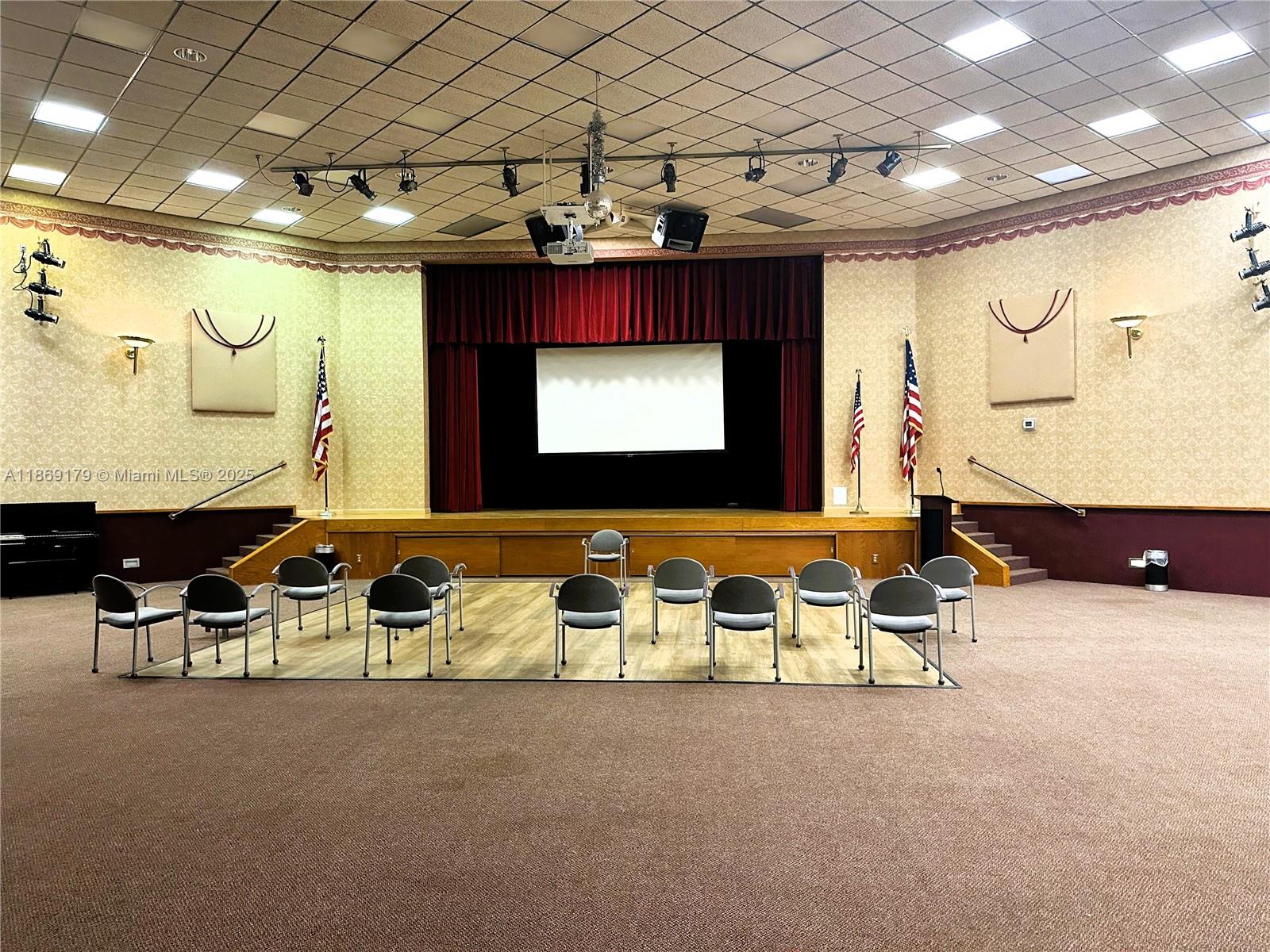 COLONY POINT 3 CONDO - Residential