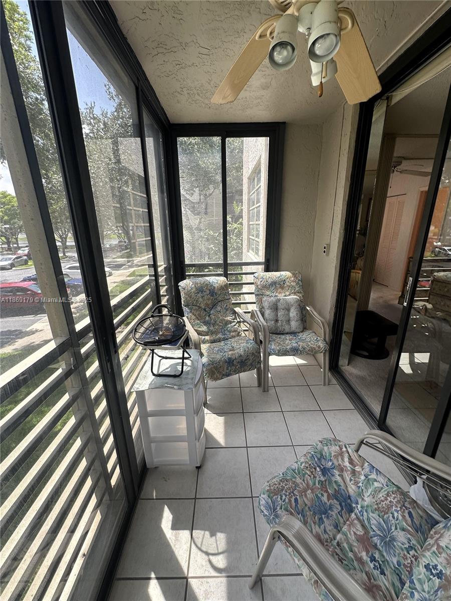 COLONY POINT 3 CONDO - Residential