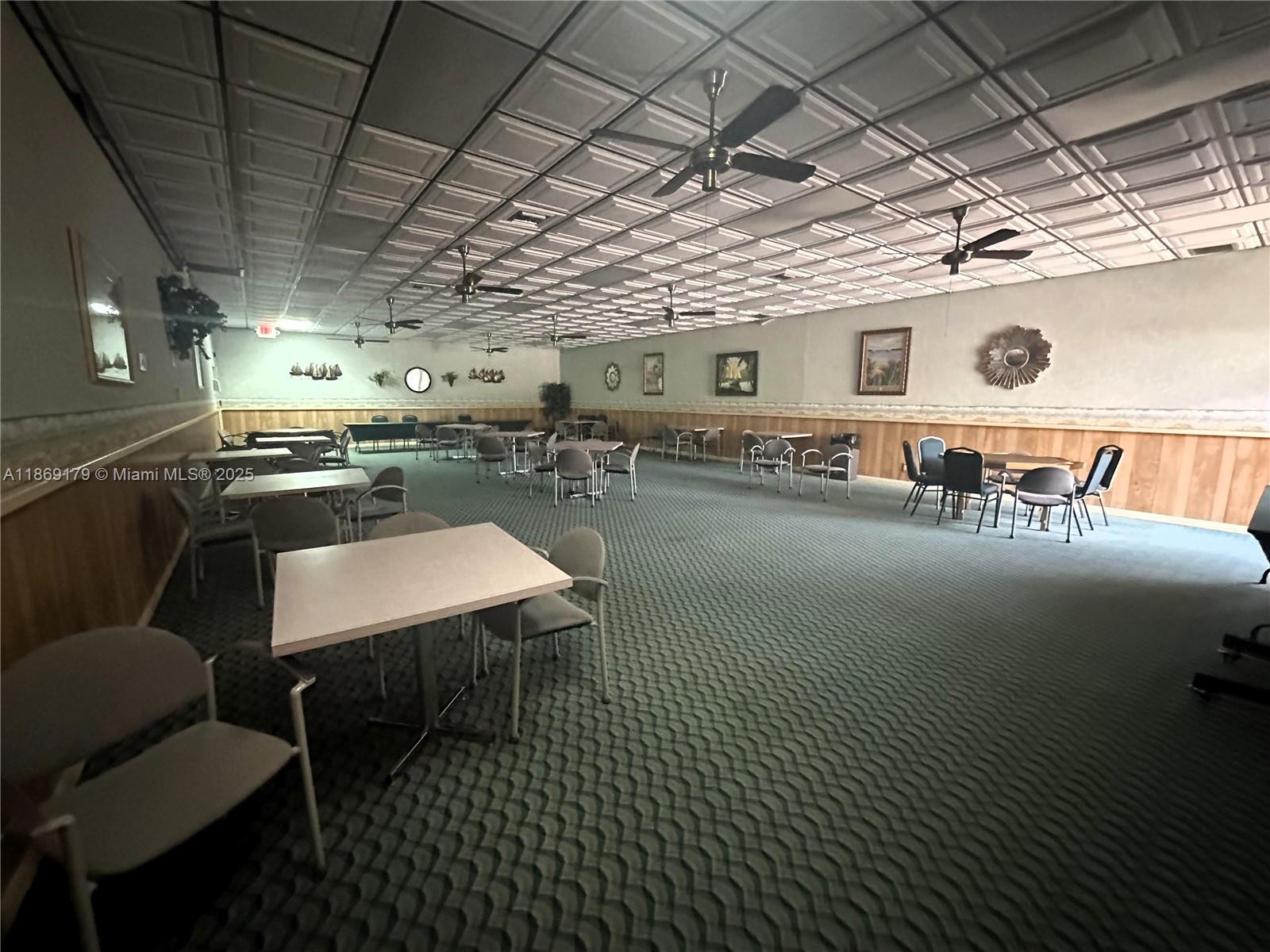 COLONY POINT 3 CONDO - Residential