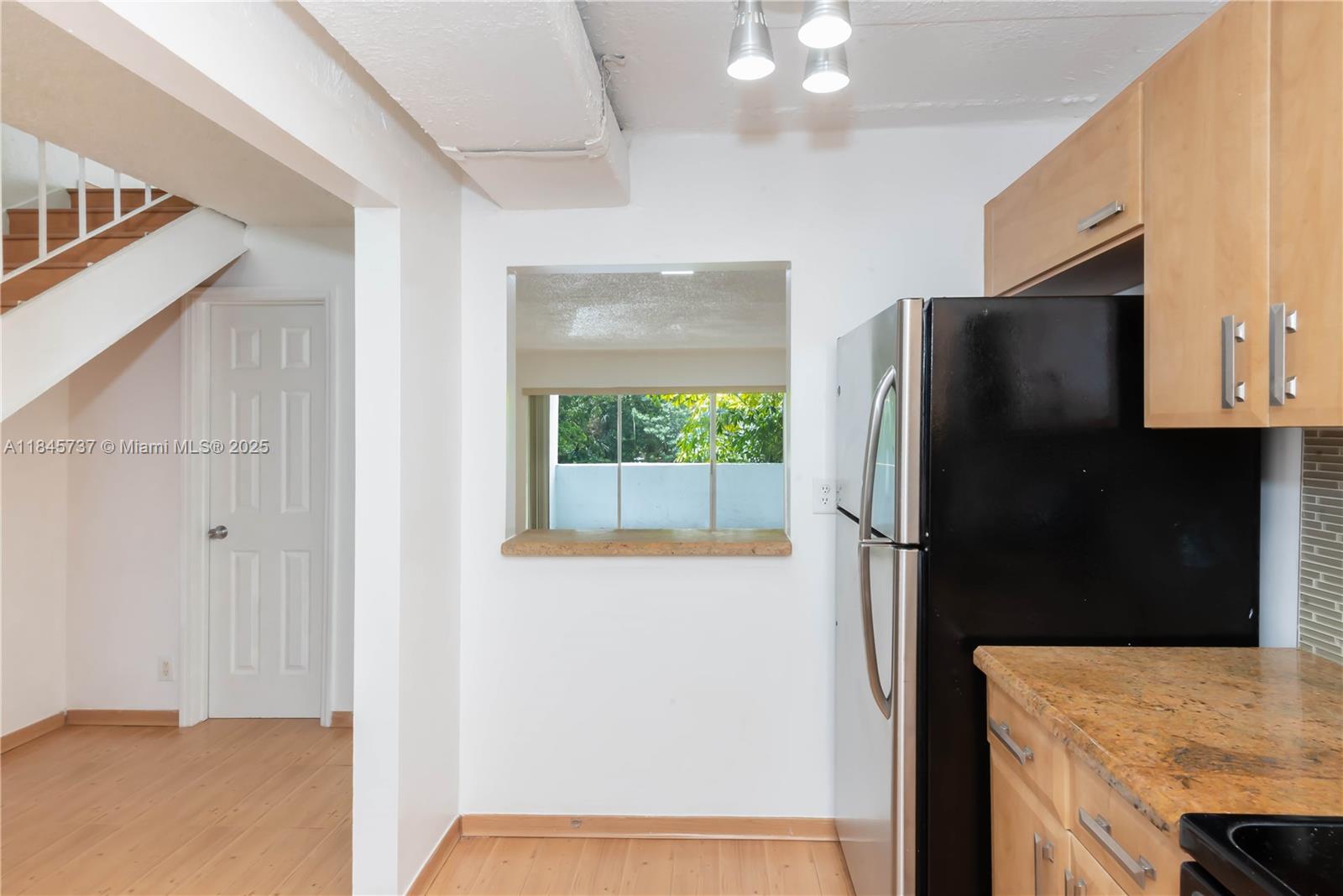 9365 Fontainebleau Blvd E209
