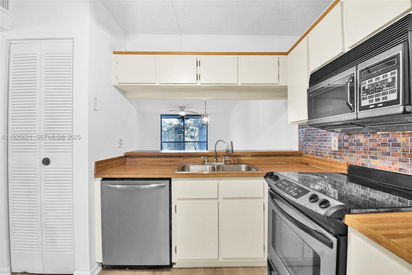 Plantation Racquet Club - Residential