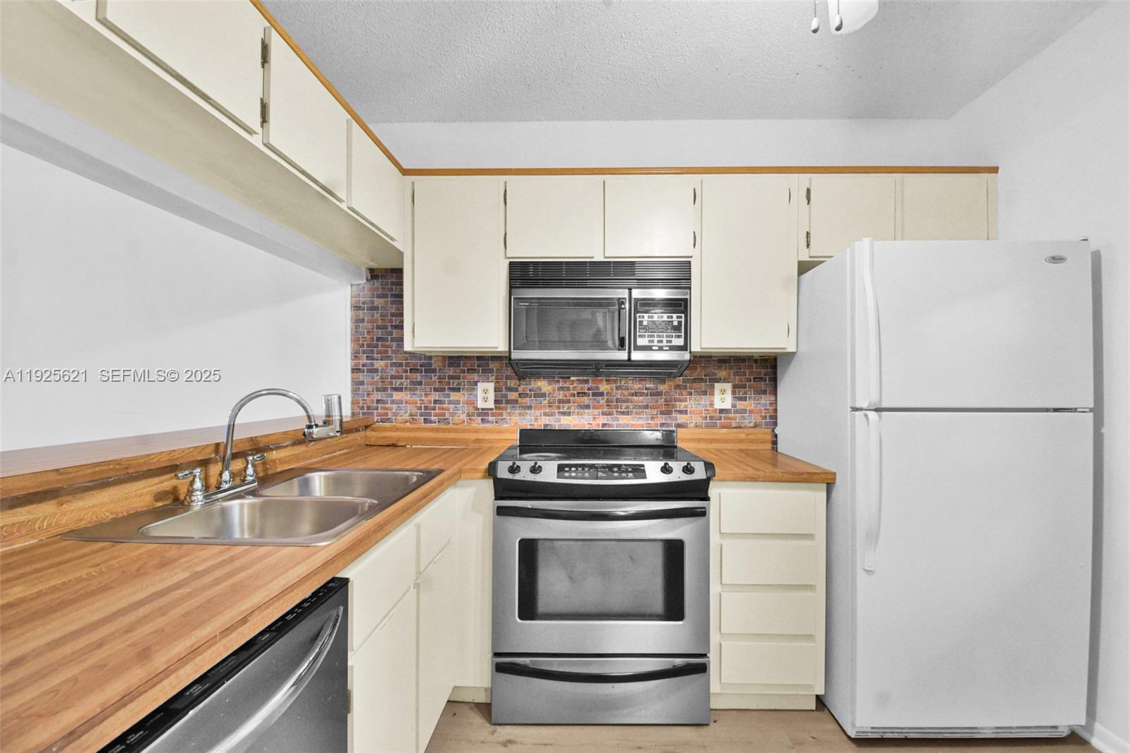 Plantation Racquet Club - Residential