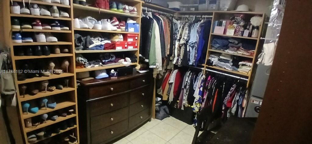 GOLDEN GATE EST UNIT 73 - Residential