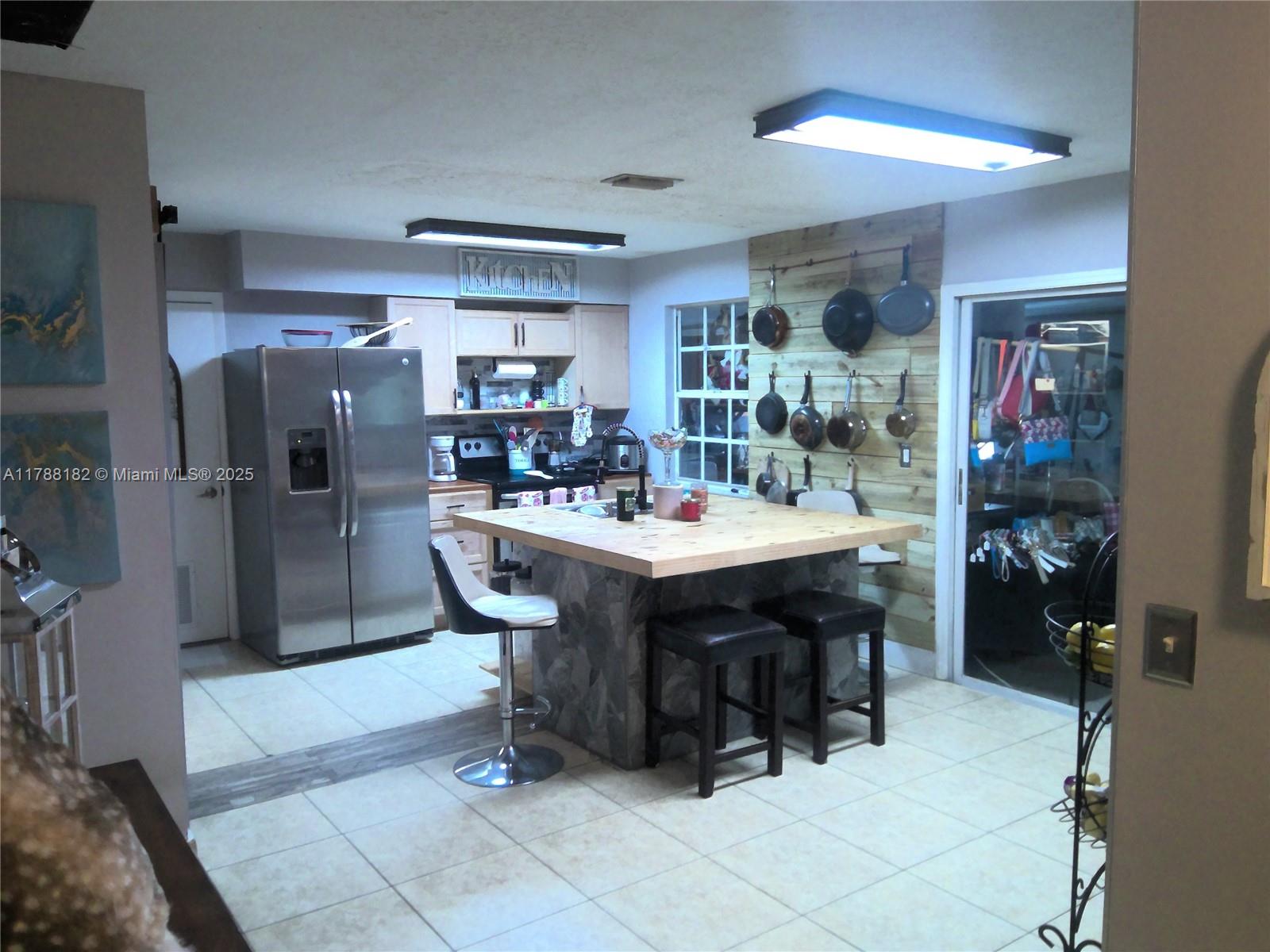 GOLDEN GATE EST UNIT 73 - Residential