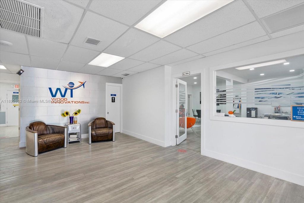 Photo of 960 W 84th St, Hialeah, FL 33014 (MLS # A11892802)