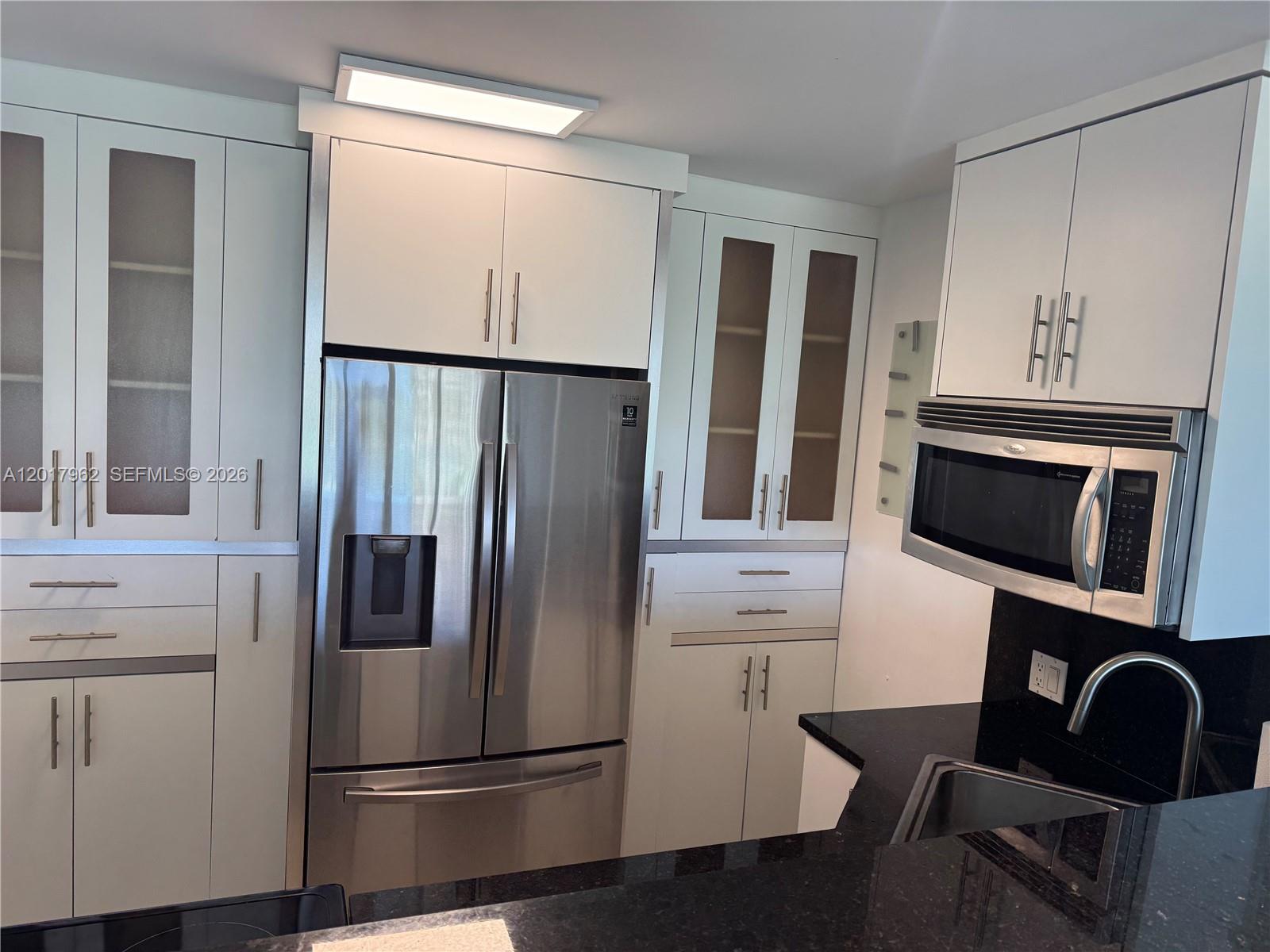 ARLEN HOUSE EAST CONDO - Residential