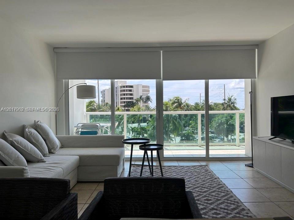 ARLEN HOUSE EAST CONDO - Residential