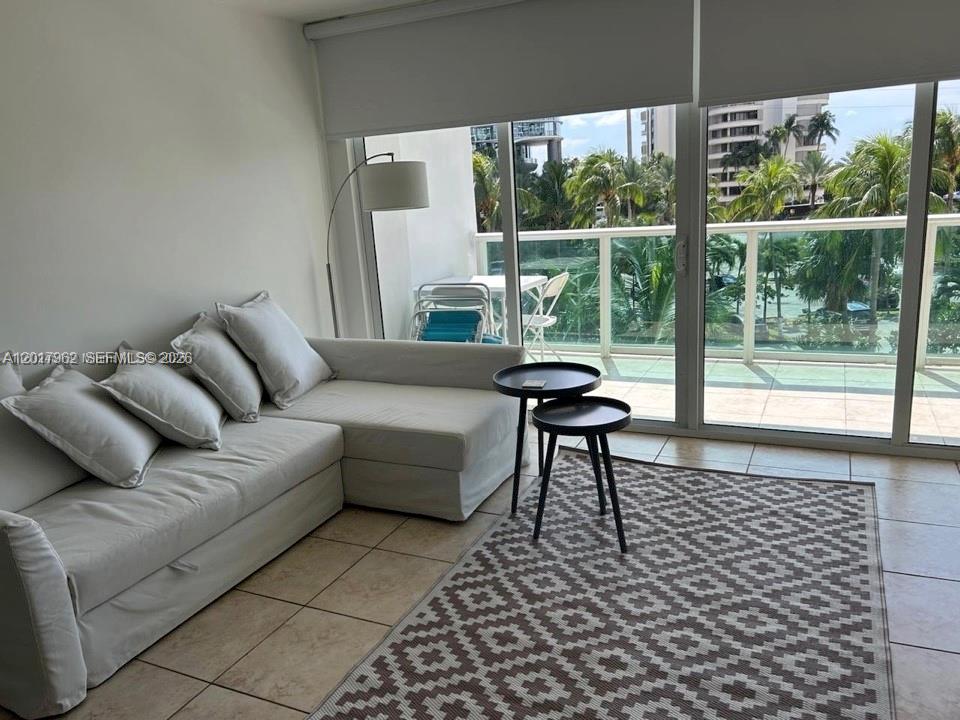 ARLEN HOUSE EAST CONDO - Residential