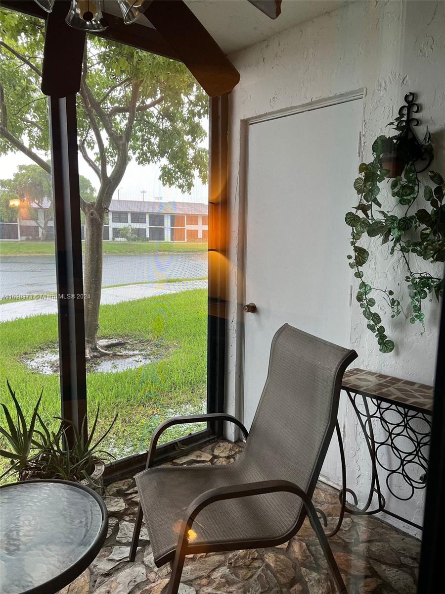 LAKE POINTE CONDOMINIUM N - Residential